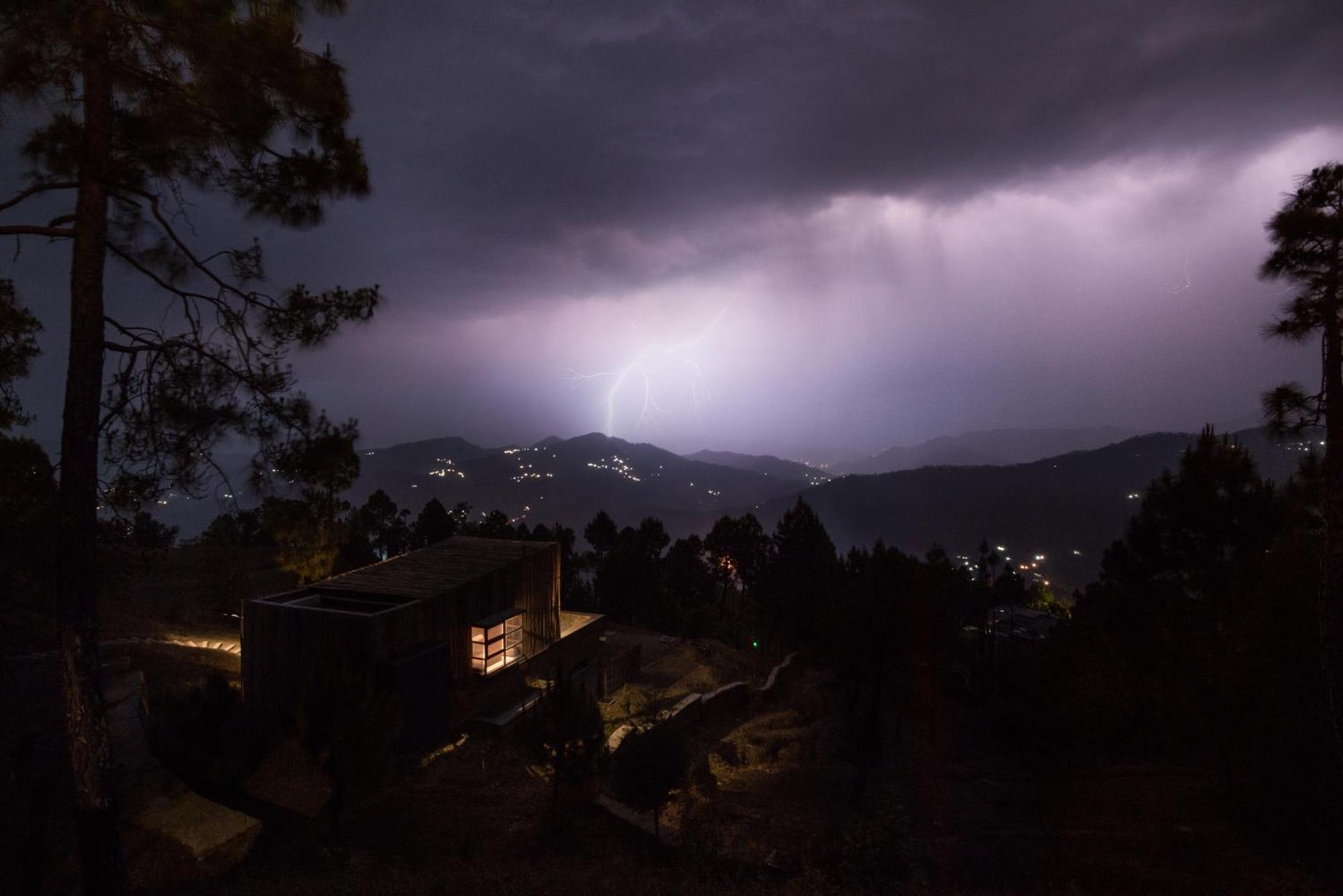 The Kumaon Hotel Binsar Bagian luar foto