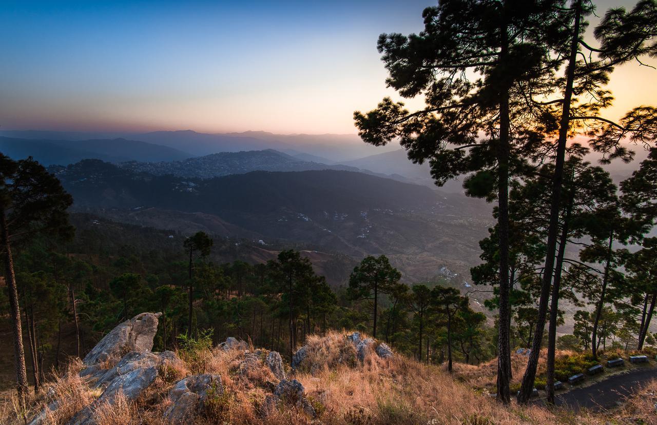 The Kumaon Hotel Binsar Bagian luar foto